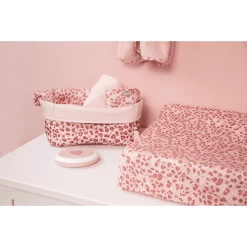 Bébé-jou ® Onderhoudsmandje Luipaardroze -Babyverzorging Deals bebe jou onderhoudsmandje luipaardroze a299393 3