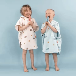 Done By Deer ™ Strandponcho Wally Roze 7 Done By Deer ™ Strandponcho Wally Roze -Babyverzorging Deals done by deer strandponcho wally roze a395036 3