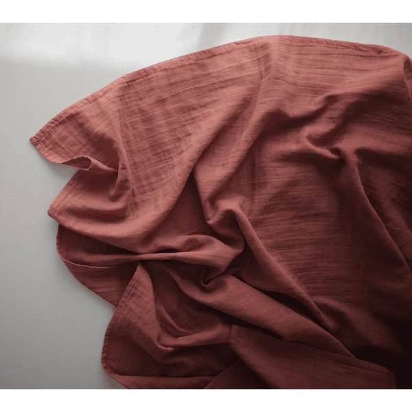 Mushie Omslagdoek Muslin Cedar 120 X120 Cm 4 Mushie Omslagdoek Muslin Cedar 120 X120 Cm - Afbeelding 4