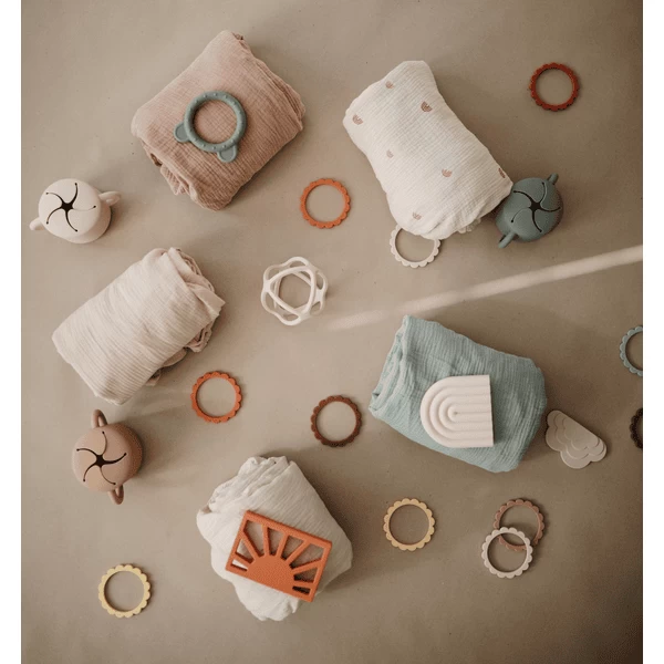 Mushie Wikkeldoek Mousseline Regenboog 120 X120 Cm 3 Mushie Wikkeldoek Mousseline Regenboog 120 X120 Cm - Afbeelding 3