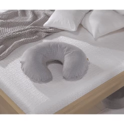 THERALINE Wynnie Voedingskussen Gestipt Grijs -Babyverzorging Deals theraline wynnie voedingskussen gestipt grijs a272111 4